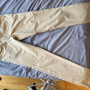 Lululemon Beige khaki style pants